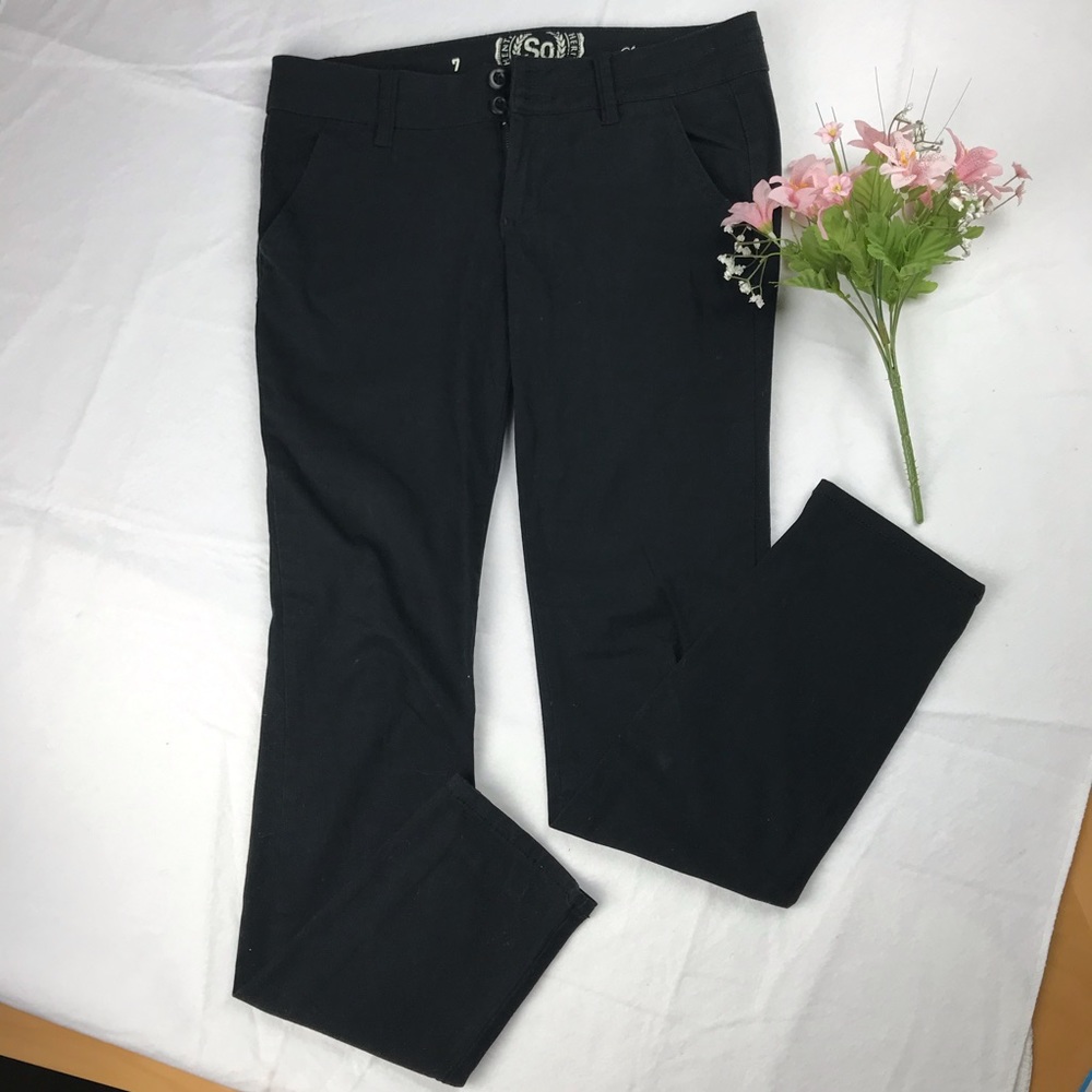 Kohl’s black pants